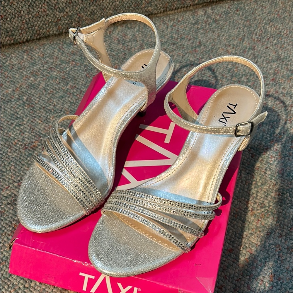 Silver Strappy Women's Sandals